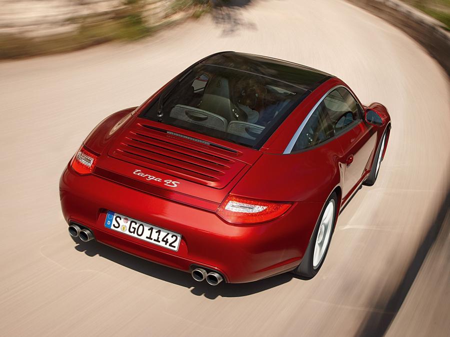  Porsche 911 Targa 4S 2008 года  (фото 11 из 41)